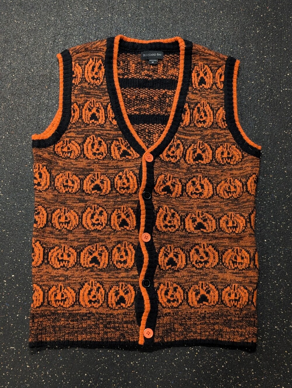 Blizzard Bay size Medium Orange Black Pumpkin Jack-O-Lantern Sweater Vest